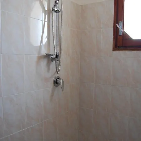 Comfy Seafront With Terrace