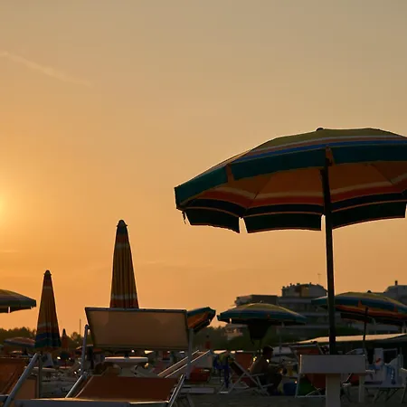 Comfy Seafront Studio With Terrace * Bibione