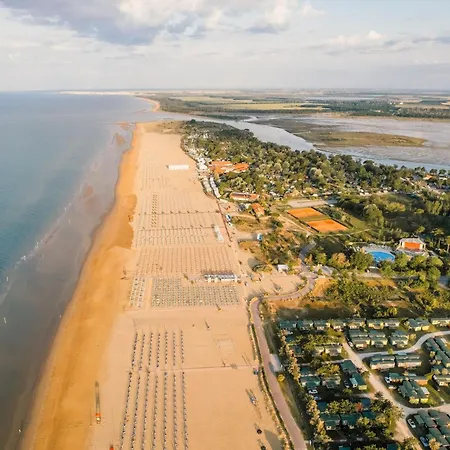 Apartmán Comfy Seafront Studio With Terrace Bibione