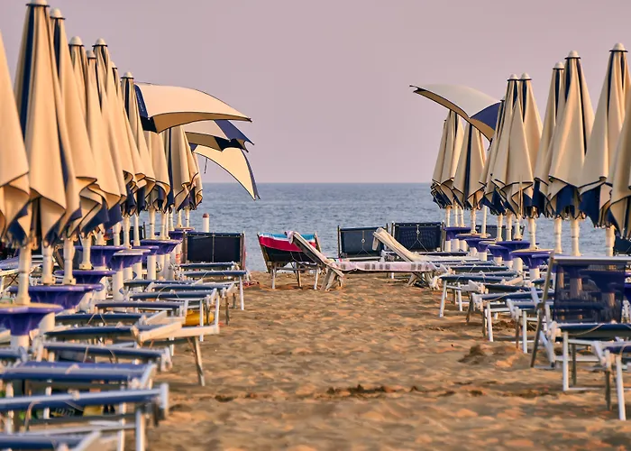 Comfy Seafront With Terrace شقة