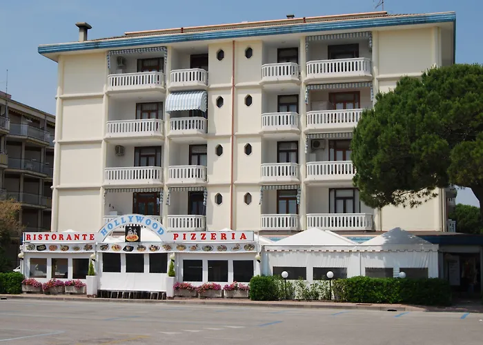 Comfy Seafront With Terrace Апартаменты